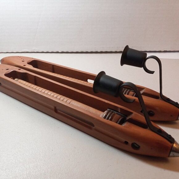 Vintage Weavers Shuttle Metal Candle holder Countrycore - Picture 6 of 8